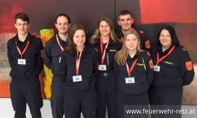 Foto 1, 03.03.2018, NÖ Funkleistungsabzeichen in Gold - 7 erfolgreiche Teilnehmer der Feuerwehr Retz Foto 1, 03.03.2018, NÖ Funkleistungsabzeichen in Gold - 7 erfolgreiche Teilnehmer der Feuerwehr Retz