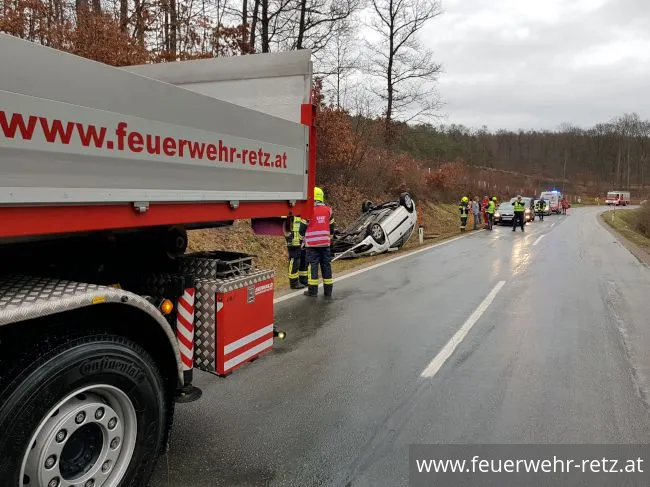 Foto 1, 03.01.2018, Technischer Einsatz - Verkehrsunfall