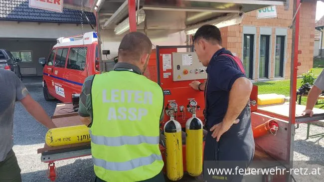 Foto 1, 29.08.2018, Brandeinsatz in Riegersburg - Aufbau Atemschutzsammelplatz Foto 1, 29.08.2018, Brandeinsatz in Riegersburg - Aufbau Atemschutzsammelplatz