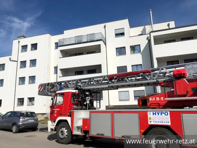 Foto 1, 19.03.2023, Technischer Einsatz - Person aus Aufzug befreit Foto 1, 19.03.2023, Technischer Einsatz - Person aus Aufzug befreit