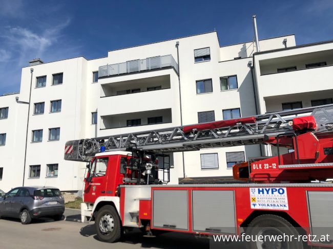 Foto 1, 19.03.2023, Technischer Einsatz - Person aus Aufzug befreit Foto 1, 19.03.2023, Technischer Einsatz - Person aus Aufzug befreit