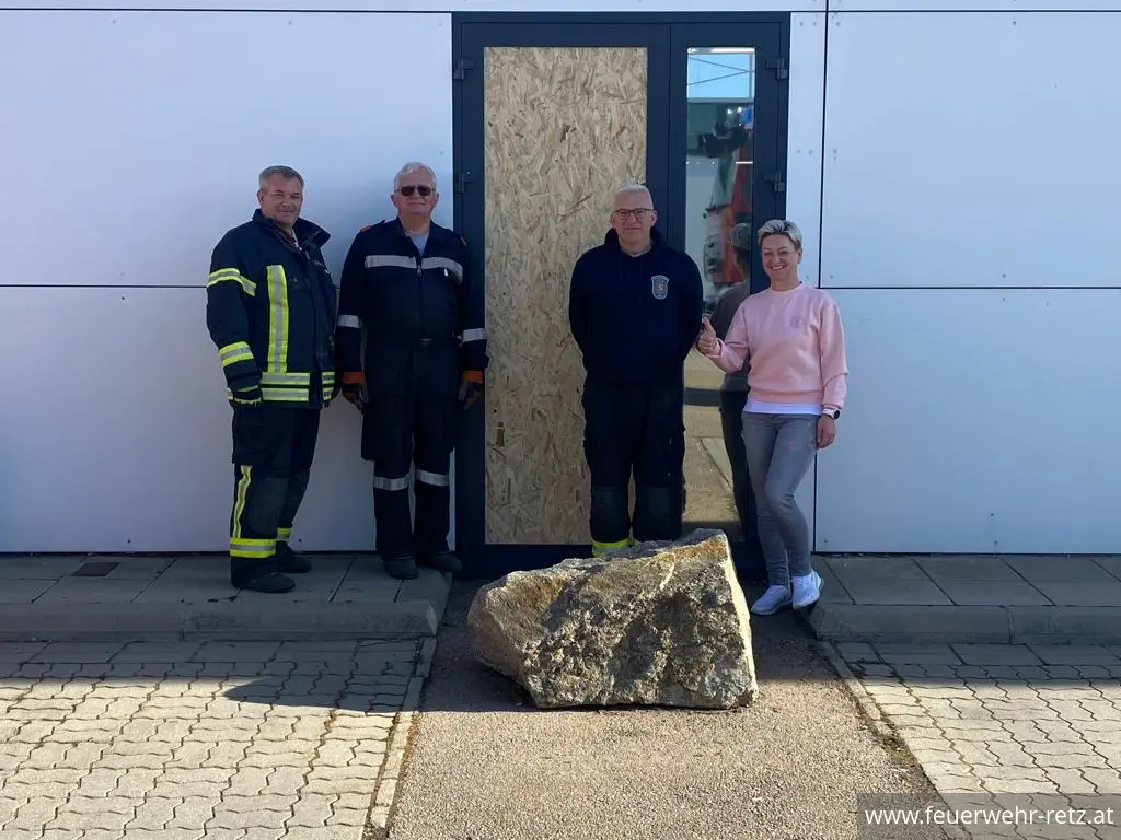 Foto 1, 27.03.2023, Technische Hilfeleistung - Unterstützung nach Einbruchsversuch Foto 1, 27.03.2023, Technische Hilfeleistung - Unterstützung nach Einbruchsversuch