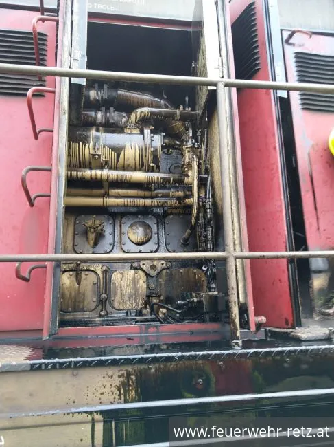 Foto 2, 03.04.2023, Schadstoffeinsatz - Betriebsmittelaustritt aus Diesellok