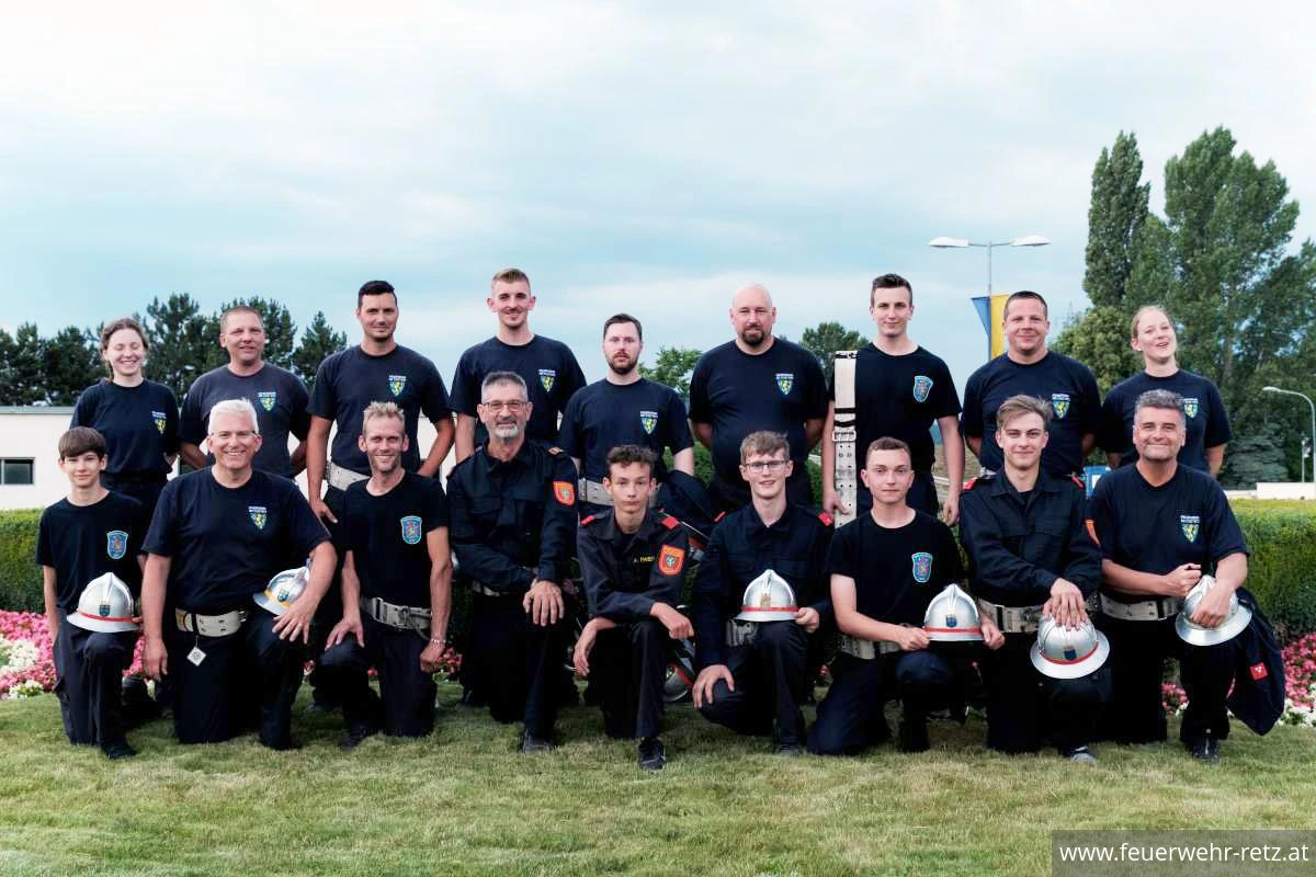 Foto 1, 07.07.2023, Landesfeuerwehr-Leistungsbewerbe 2023 - FF-Retz mit 2 Wettkampfgruppen in Leobersdorf Foto 1, 07.07.2023, Landesfeuerwehr-Leistungsbewerbe 2023 - FF-Retz mit 2 Wettkampfgruppen in Leobersdorf