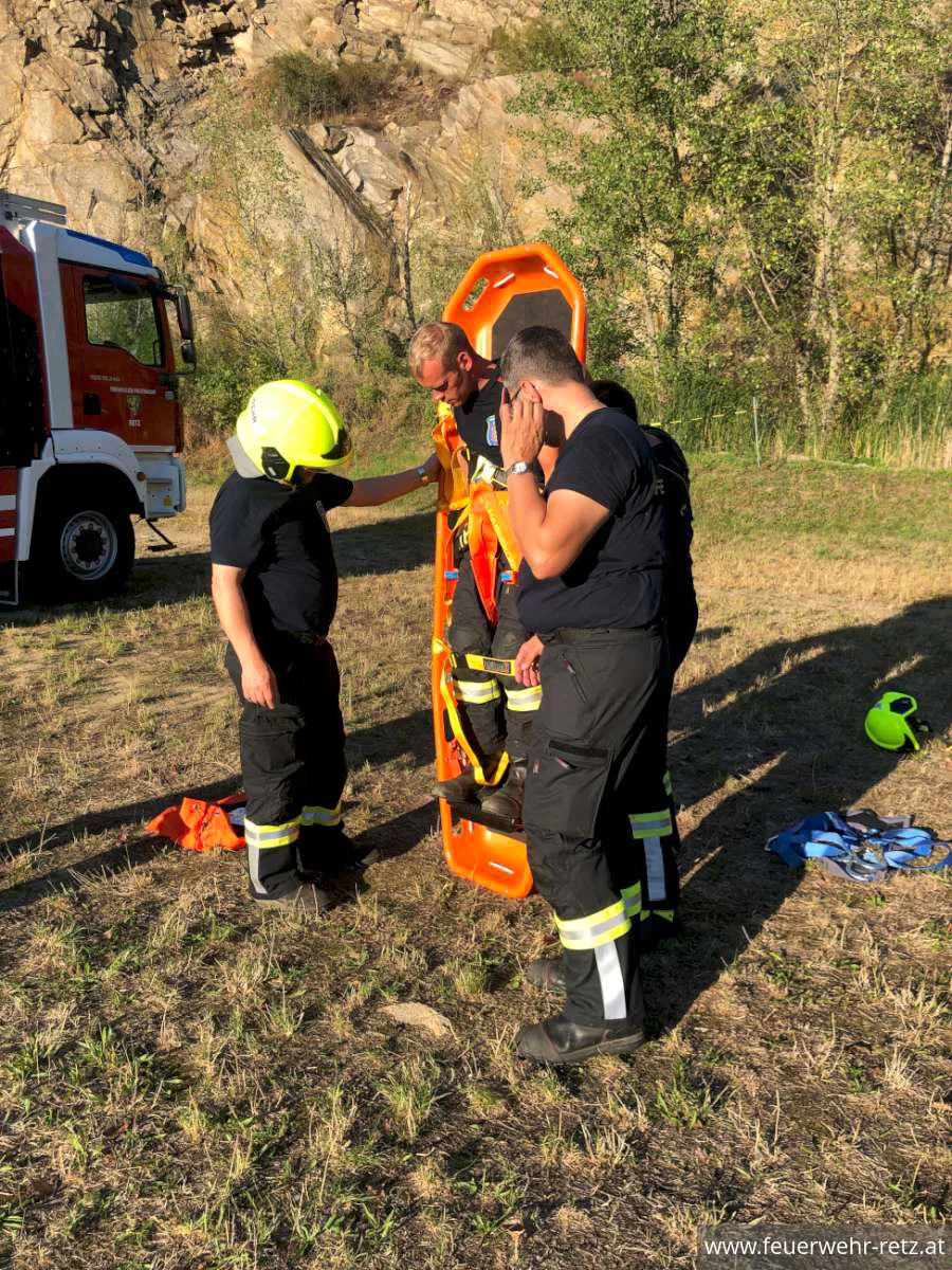 Foto 3, 14.08.2023, Technische Übung im Steinbruch Obernalb Foto 3, 14.08.2023, Technische Übung im Steinbruch Obernalb