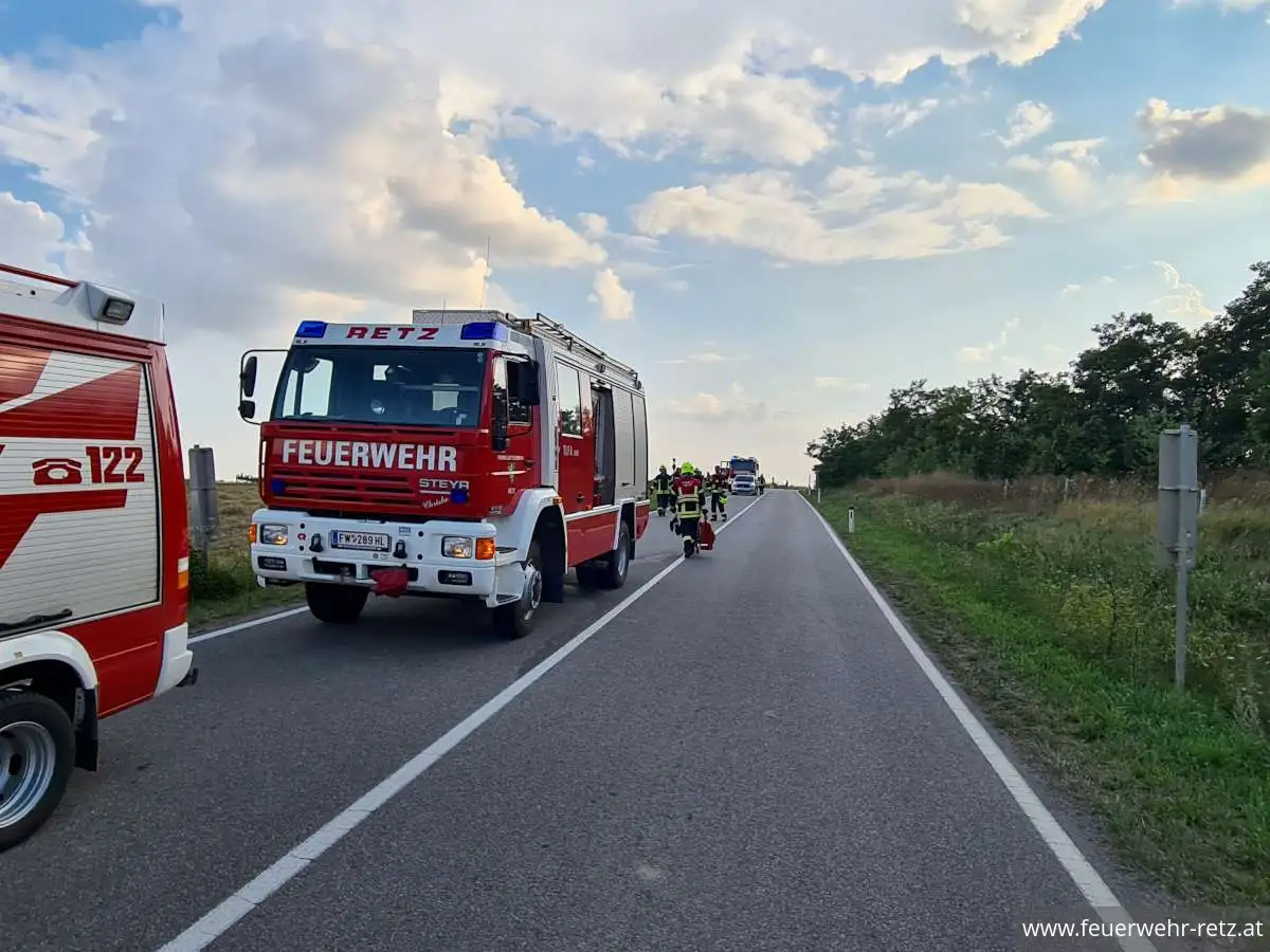 Foto 3, 21.08.2023, Technischer Einsatz - Verkehrsunfall mit Menschenrettung