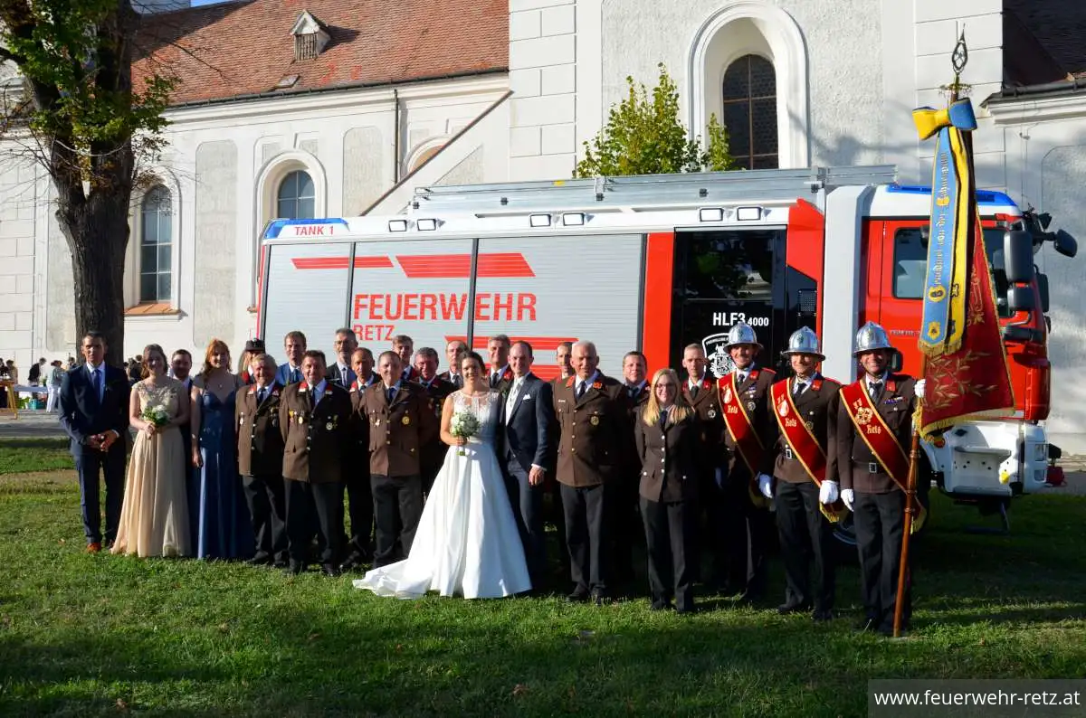Foto 10, 12.09.2023, Feuerwehrhochzeit - Löschmeister Klaus Wiklicky hat geheiratet Foto 10, 12.09.2023, Feuerwehrhochzeit - Löschmeister Klaus Wiklicky hat geheiratet