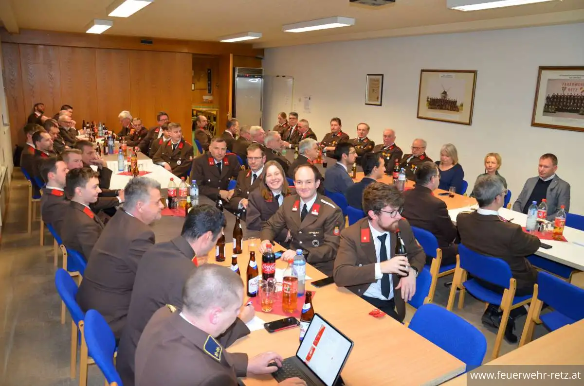 Foto 2, 26.01.2024, Mitgliederversammlung der Feuerwehr Retz Foto 2, 26.01.2024, Mitgliederversammlung der Feuerwehr Retz