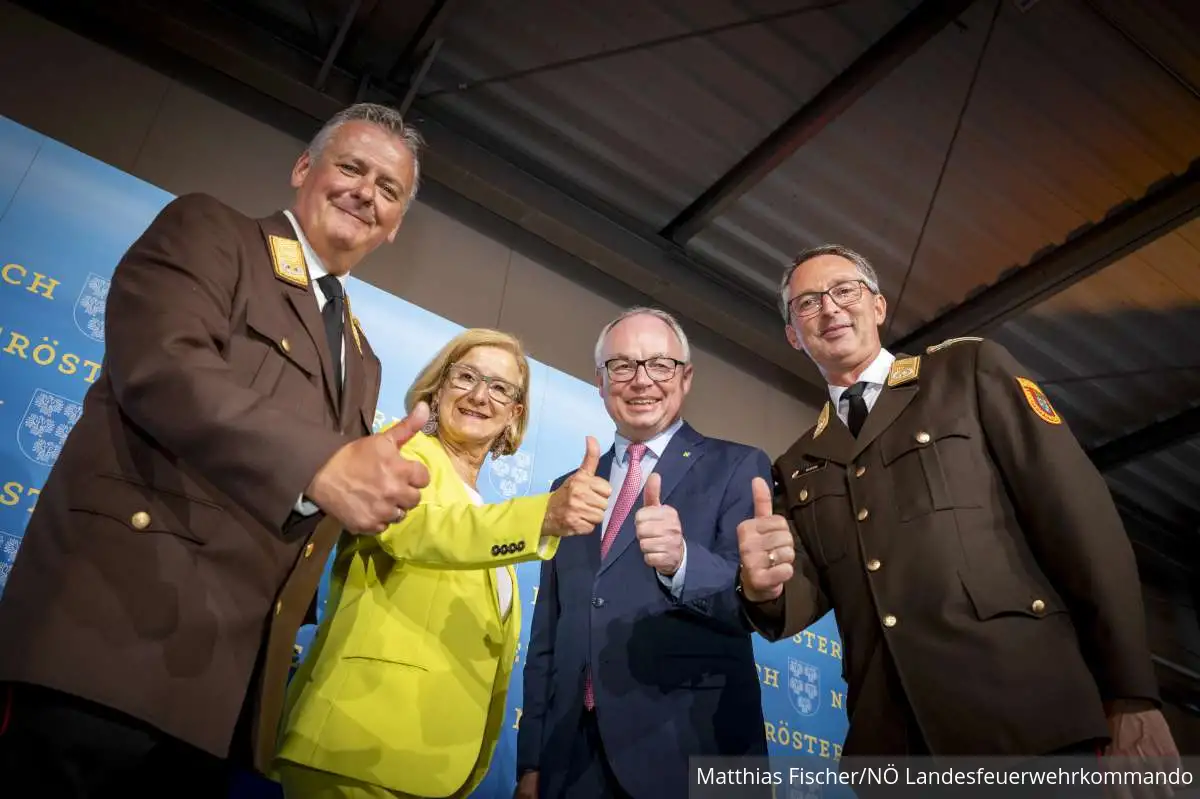Foto 3, 27.05.2024, Jubiläums Feuerwehren ausgezeichnet - FF-Retz - 150-jähriges Gründungsjahr Foto 3, 27.05.2024, Jubiläums Feuerwehren ausgezeichnet - FF-Retz - 150-jähriges Gründungsjahr