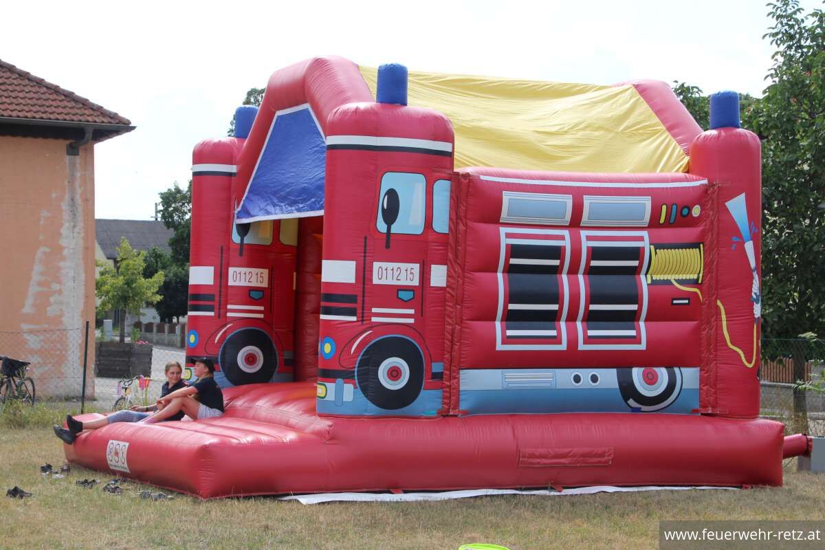 Foto 3, 06.08.2024, Blaulicht Nachmittag - Ferienspiel 2024 im FF-Haus Retz