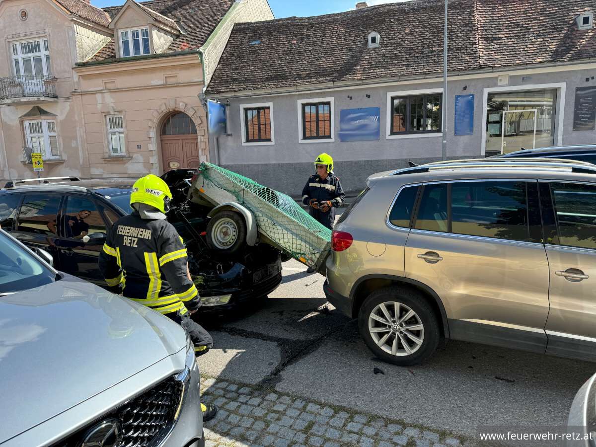 Foto 1, 11.08.2024, Technischer Einsatz - Verkehrsunfall Foto 1, 11.08.2024, Technischer Einsatz - Verkehrsunfall
