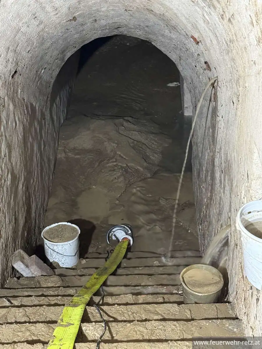 Foto 7, 28.09.2024, Technischer Einsatz - Wasserrohrbruch