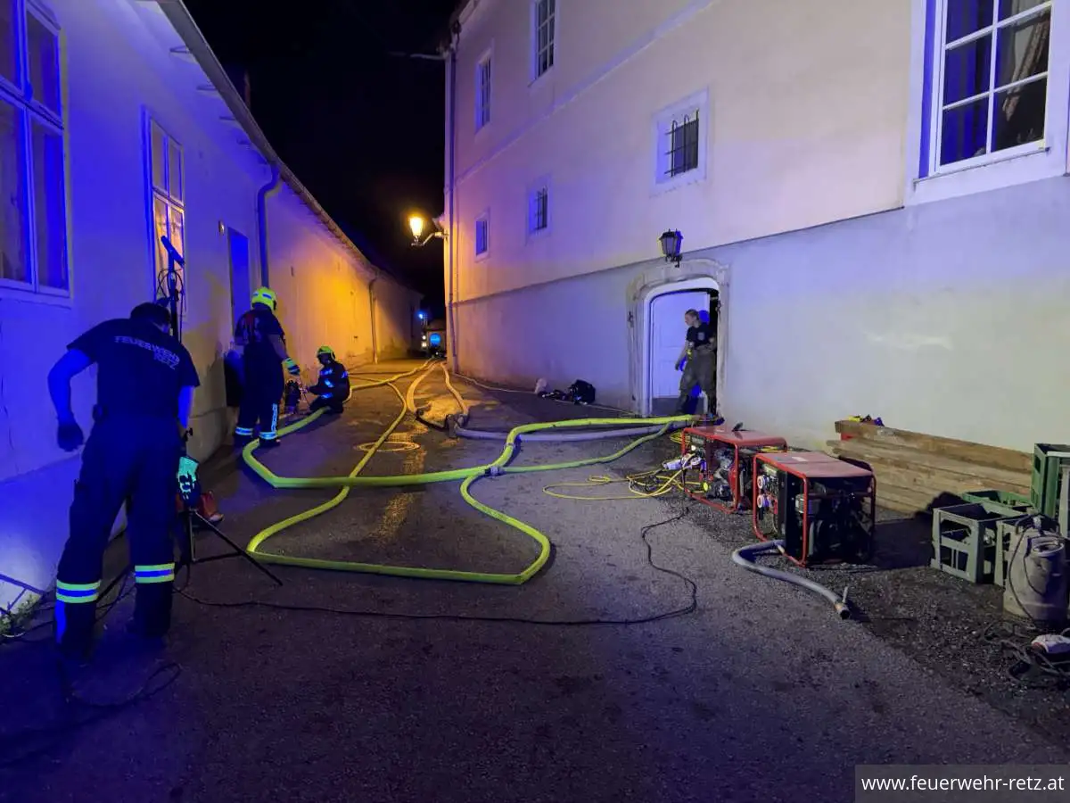 Foto 8, 28.09.2024, Technischer Einsatz - Wasserrohrbruch