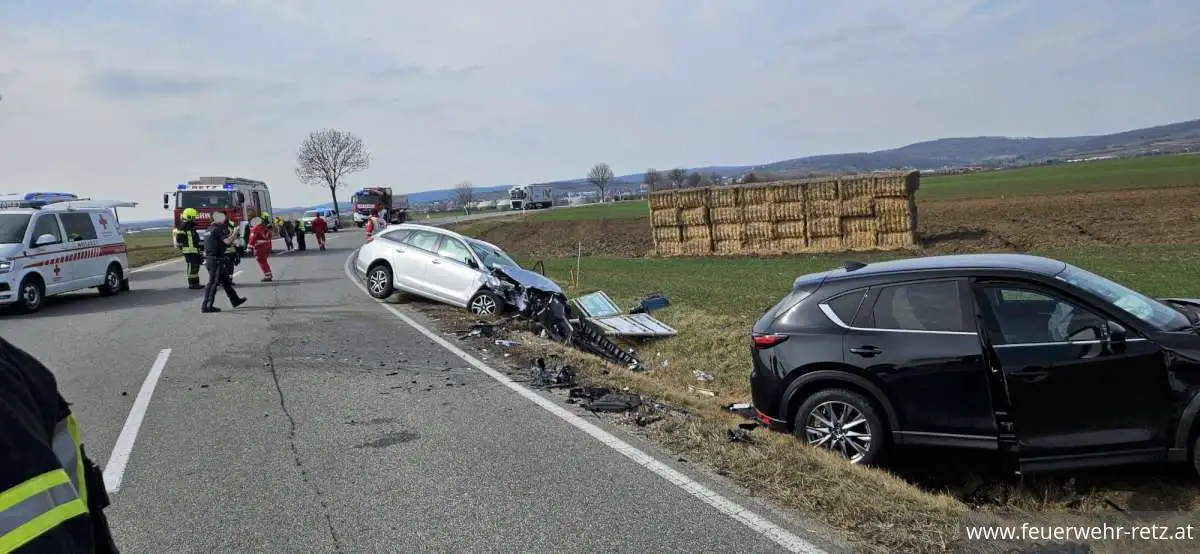 Foto 1, 24.03.2025, Technischer Einsatz - Verkehrsunfall auf Retzer Spange Foto 1, 24.03.2025, Technischer Einsatz - Verkehrsunfall auf Retzer Spange