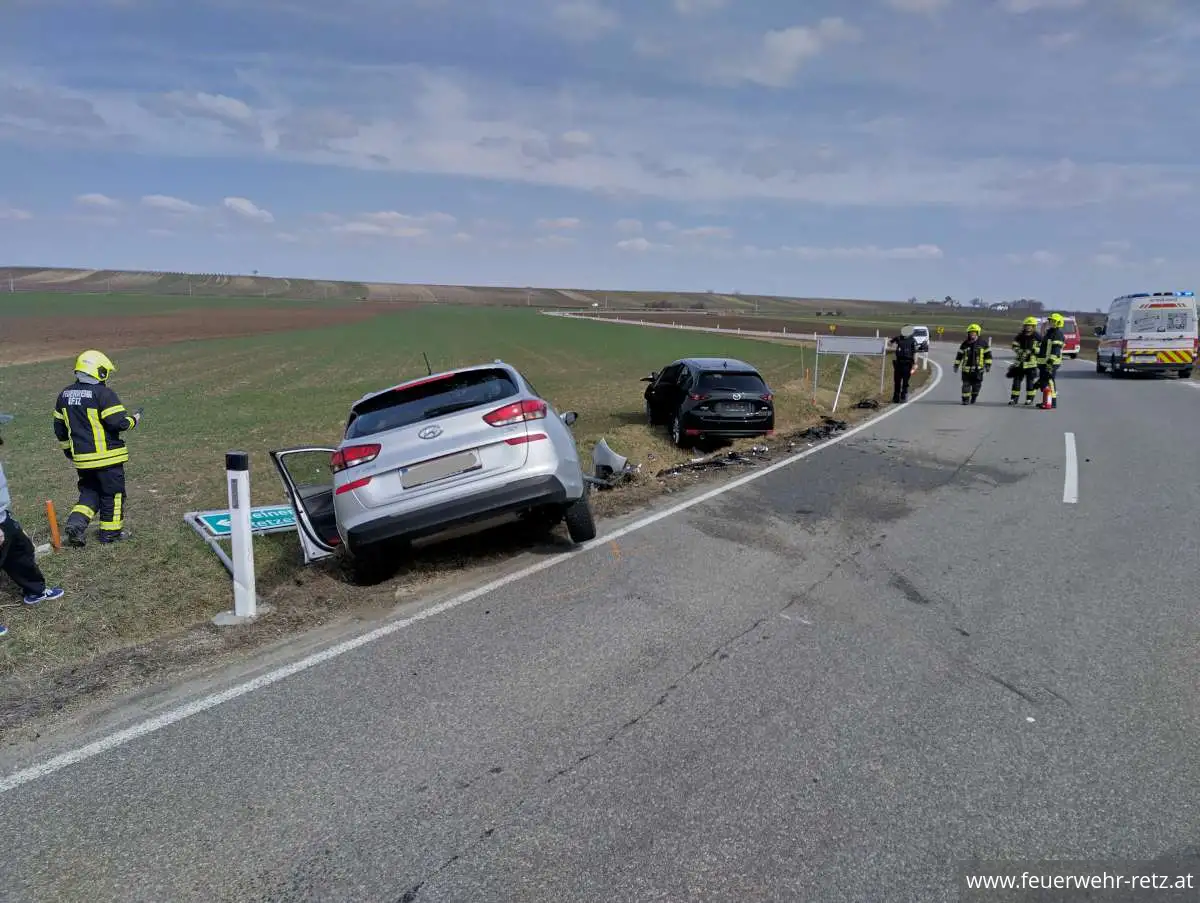 Foto 3, 24.03.2025, Technischer Einsatz - Verkehrsunfall auf Retzer Spange Foto 3, 24.03.2025, Technischer Einsatz - Verkehrsunfall auf Retzer Spange
