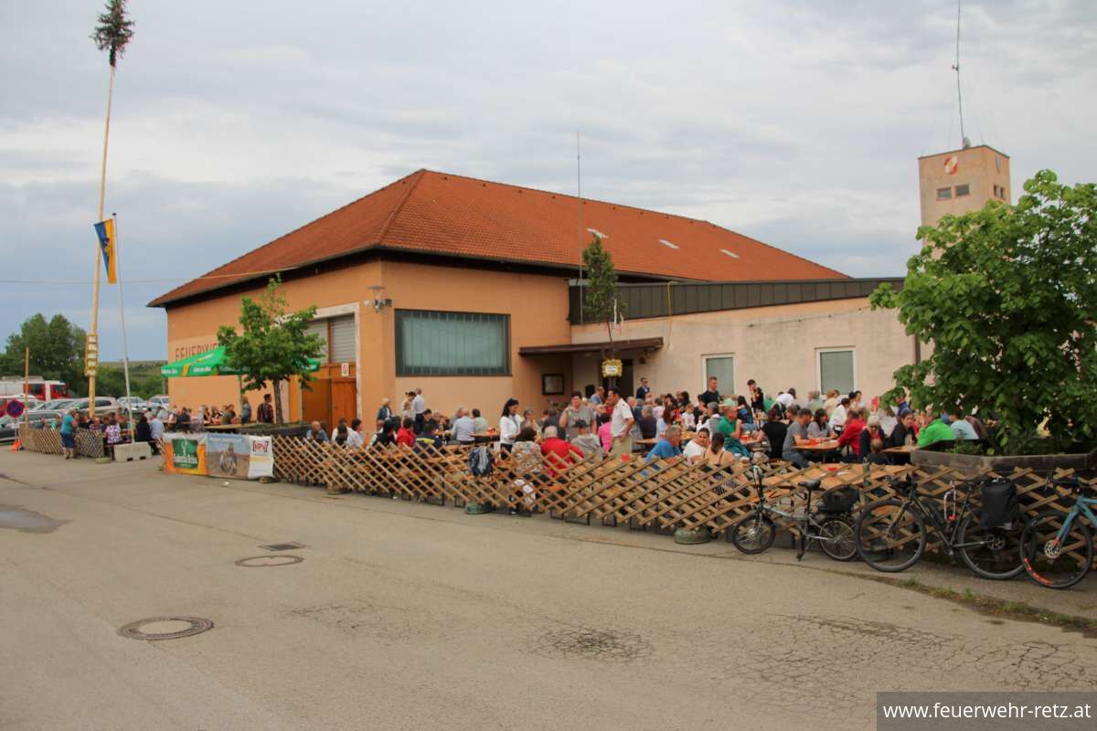 Foto 1, 08.05.2025, Feuerwehrheurigen Foto 1, 08.05.2025, Feuerwehrheurigen