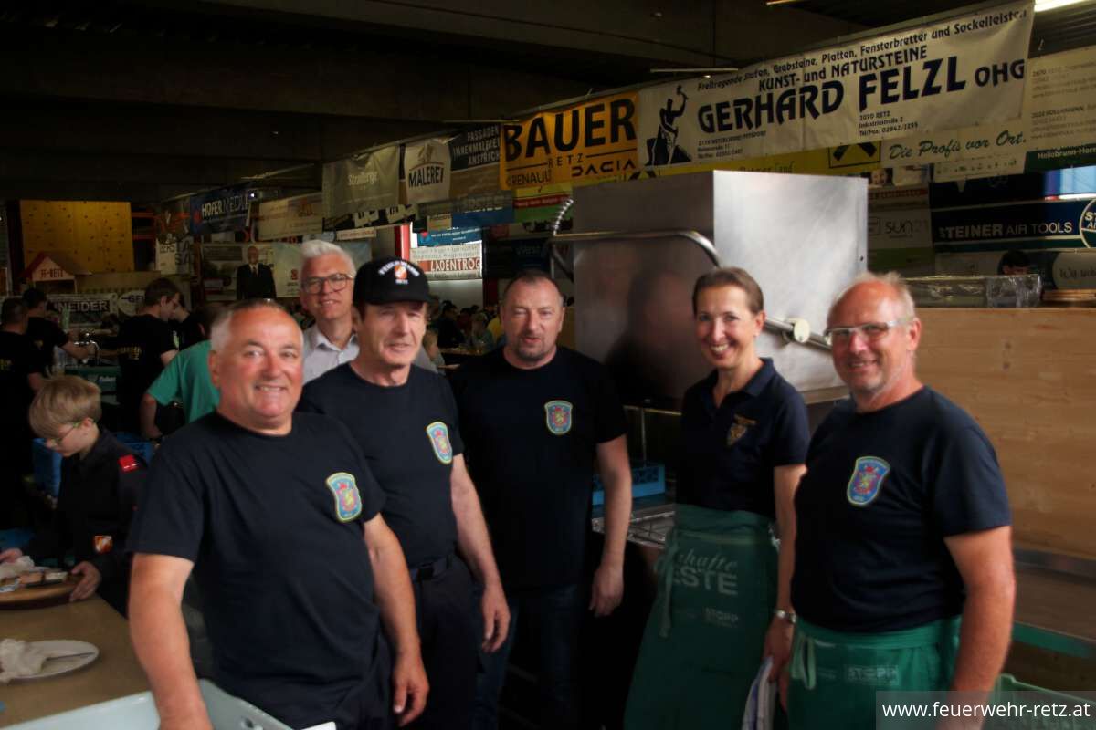 Foto 3, 08.05.2025, Feuerwehrheurigen Foto 3, 08.05.2025, Feuerwehrheurigen