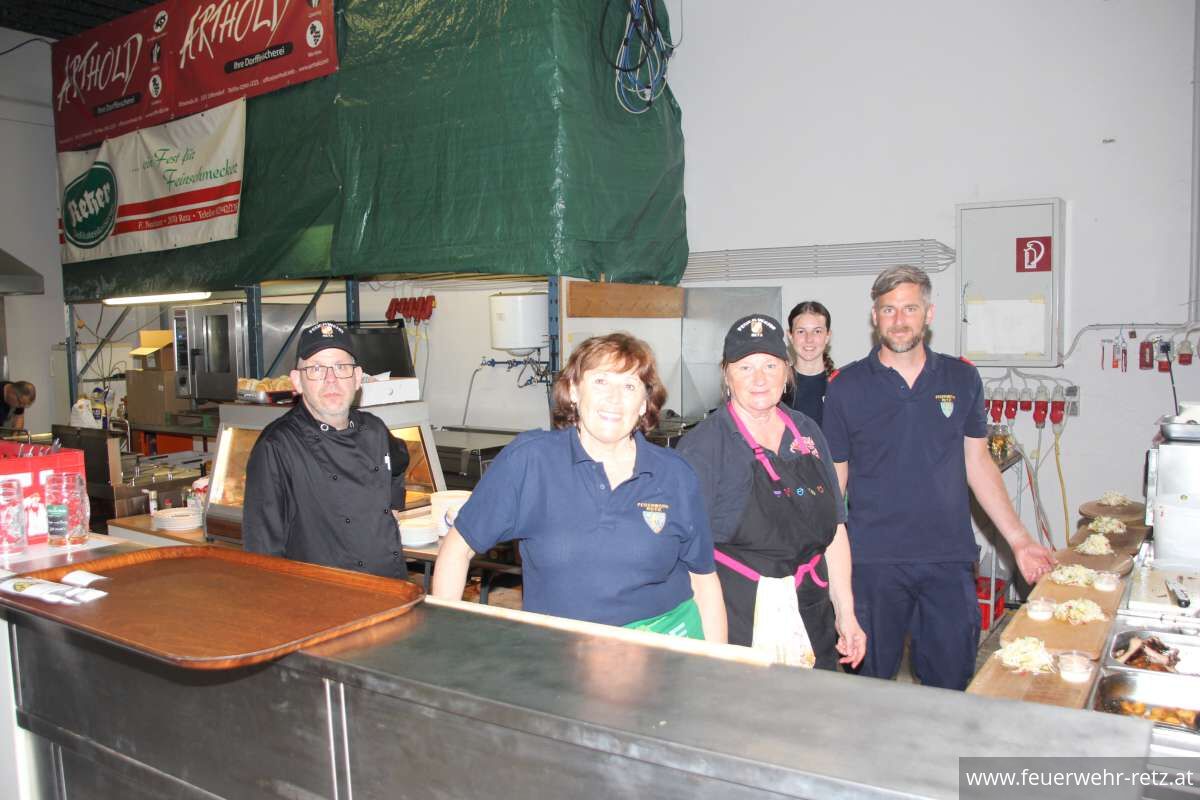 Foto 5, 08.05.2025, Feuerwehrheurigen Foto 5, 08.05.2025, Feuerwehrheurigen