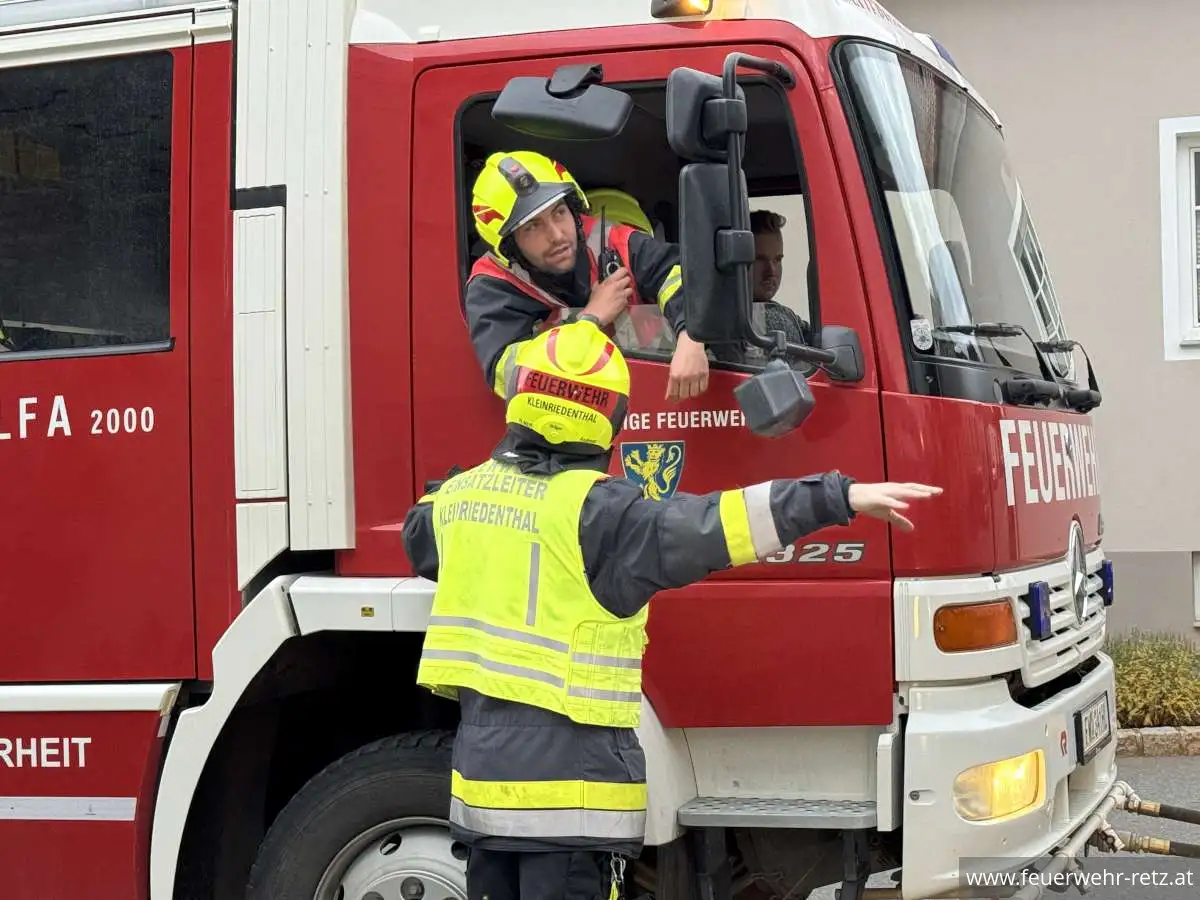 Foto 4, 13.10.2025, Unterabschnittsübung des UA Retz in Kleinriedenthal Foto 4, 13.10.2025, Unterabschnittsübung des UA Retz in Kleinriedenthal