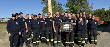 Bild zu Artikel Maibaumtradition in Retz gepflegt