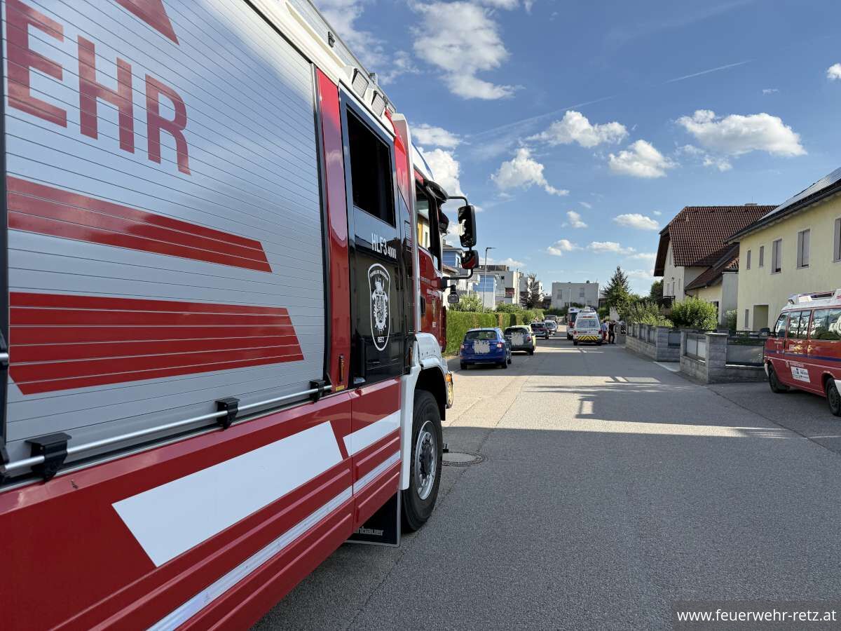 Foto 1, 19.06.2026, Chemischer Schadstoffaustritt im Gemeindegebiet Retz Foto 1, 19.06.2026, Chemischer Schadstoffaustritt im Gemeindegebiet Retz