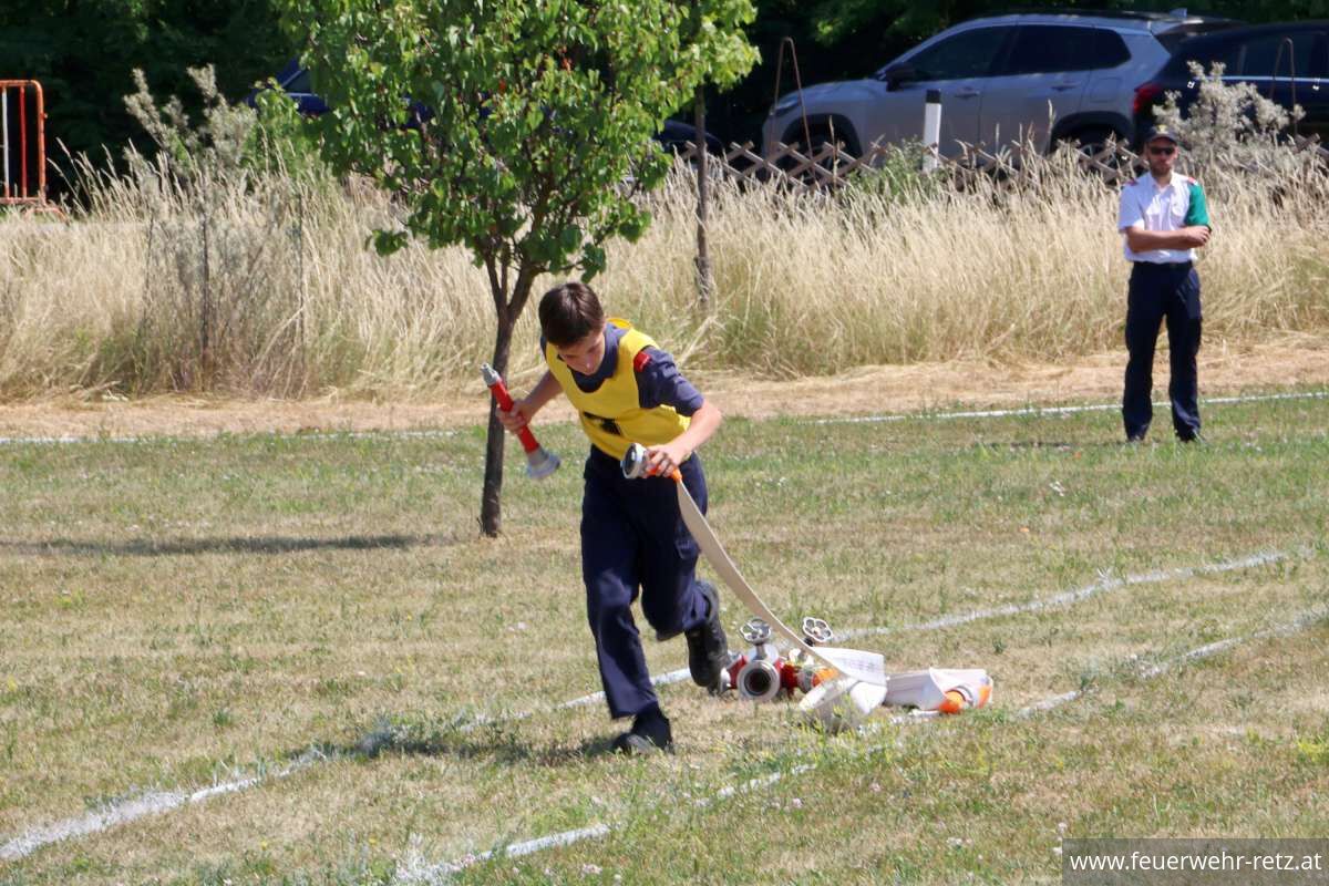 Foto 10, 03.07.2026, Erfolgreiche Teilnahme der FF Retz bei den Bezirksfeuerwehrleistungsbewerben in Unterretzbach Foto 10, 03.07.2026, Erfolgreiche Teilnahme der FF Retz bei den Bezirksfeuerwehrleistungsbewerben in Unterretzbach