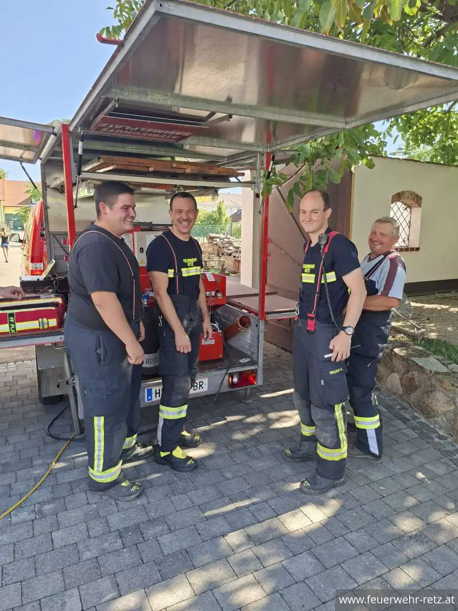 Foto 8, 10.08.2026, Brandeinsatz - Gebäudebrand in Zellerndorf Foto 8, 10.08.2026, Brandeinsatz - Gebäudebrand in Zellerndorf