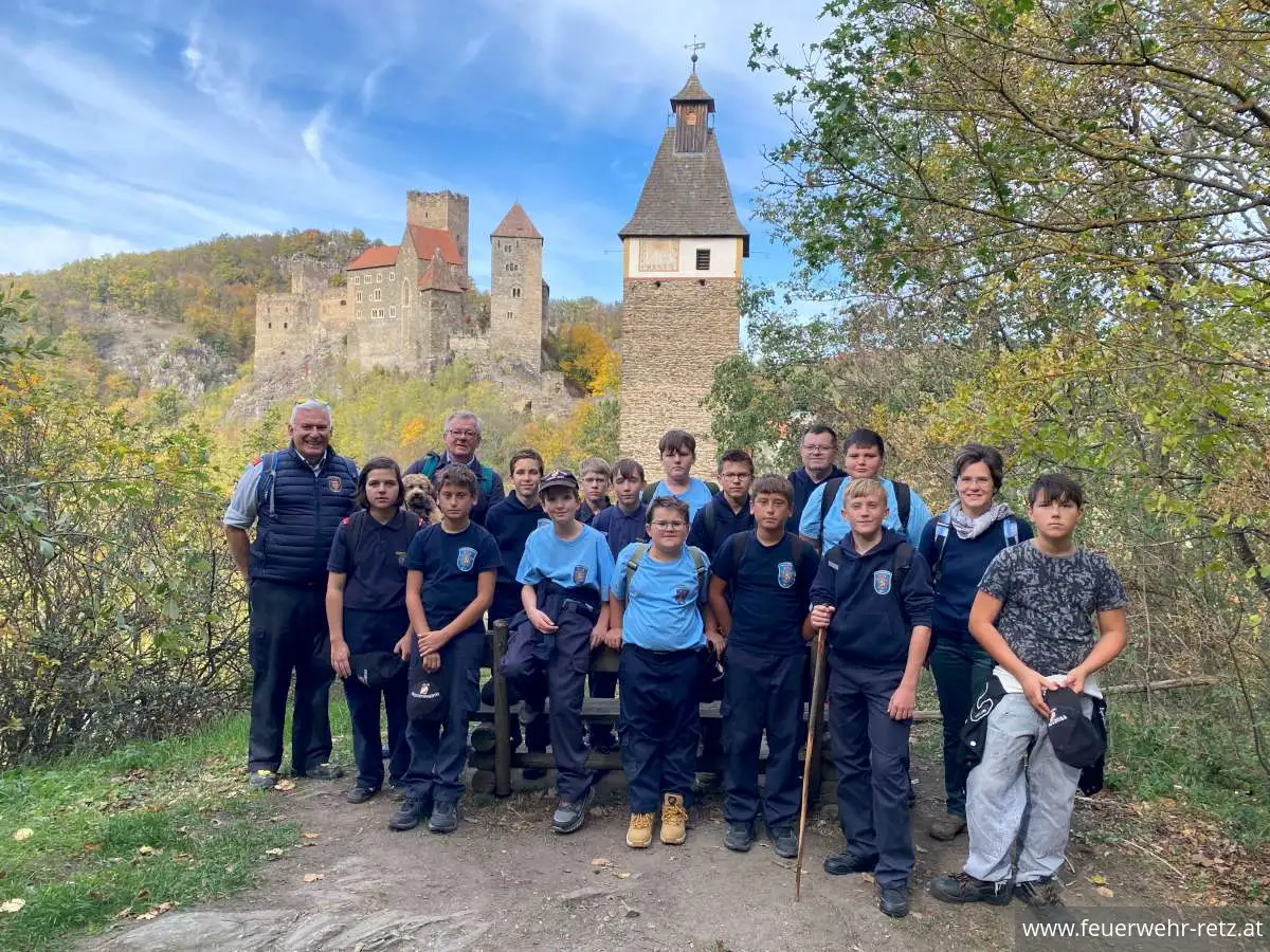 Foto 8, 19.10.2026, Feuerwehrjugend Retz erfolgreich beim Fertigkeitsabzeichen „Sicher zu Wasser & Land“ Foto 8, 19.10.2026, Feuerwehrjugend Retz erfolgreich beim Fertigkeitsabzeichen „Sicher zu Wasser & Land“