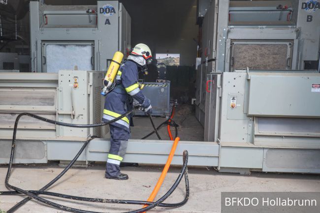 Foto 8, 12.08.2022, Brandeinsatz - Maschinenbrand in Auggenthal 