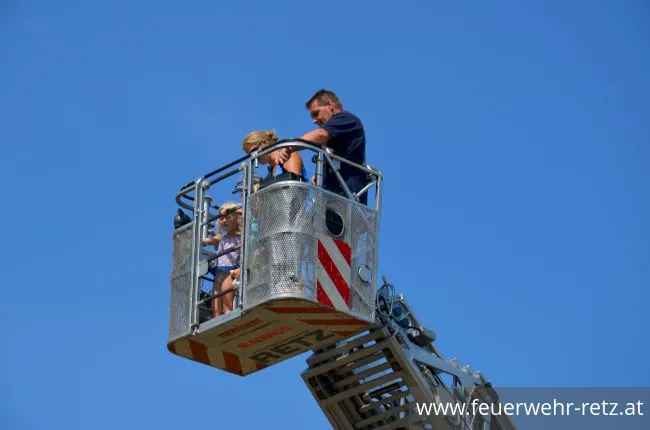 Foto 7, 07.08.2018, Hitzerekord beim Ferienspiel der Freiwilligen Feuerwehr Retz Foto 7, 07.08.2018, Hitzerekord beim Ferienspiel der Freiwilligen Feuerwehr Retz