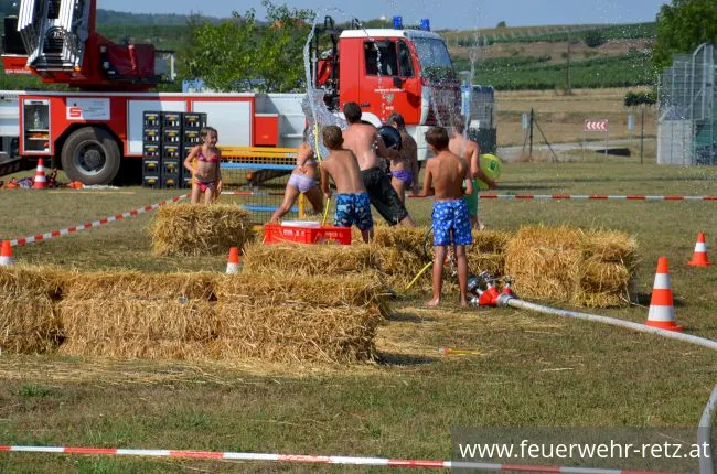 Foto 26, 07.08.2018, Hitzerekord beim Ferienspiel der Freiwilligen Feuerwehr Retz Foto 26, 07.08.2018, Hitzerekord beim Ferienspiel der Freiwilligen Feuerwehr Retz