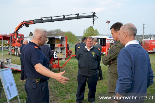 Foto 8, 11.04.2019, 3. Blaulicht-Stammtisch im Zeichen der Feuerwehr!