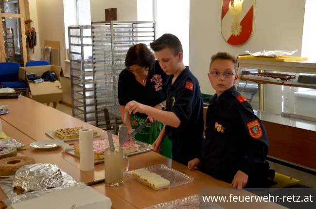 Foto 1, 09.05.2019, Feuerwehr-Heuriger Saison 2019 eröffnet