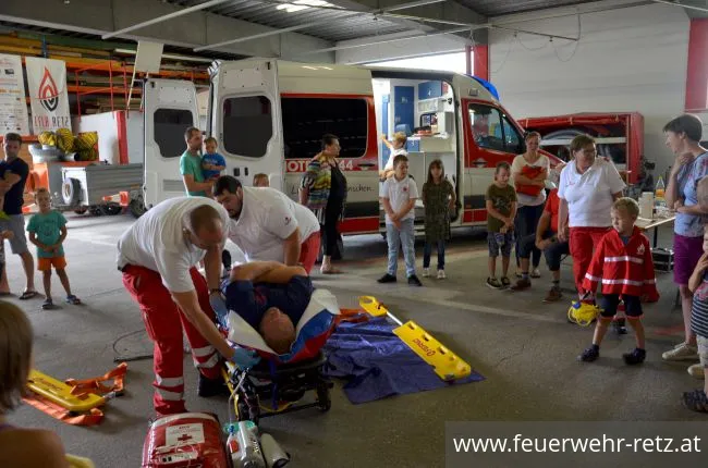 Foto 11, 02.09.2019, Ferienspiel der Blaulichtorganisationen 2019 - Blaulichtnachmittag mit Feuerwehr und Rotes Kreuz Foto 11, 02.09.2019, Ferienspiel der Blaulichtorganisationen 2019 - Blaulichtnachmittag mit Feuerwehr und Rotes Kreuz