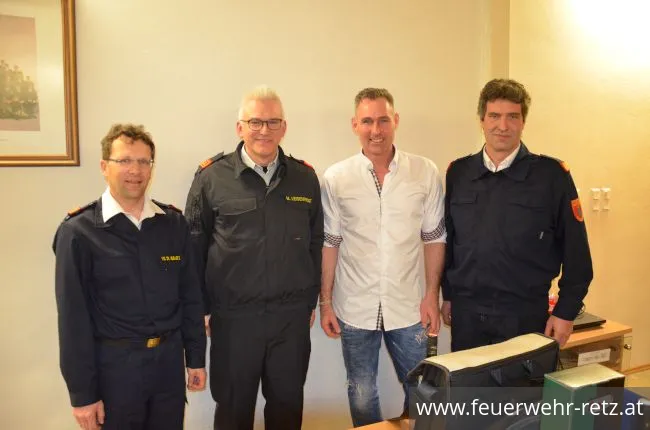 Foto 5, 29.02.2020, Winterschulung im Feuerwehrhaus Retz - Alternative Antriebe - Interessanter Vortrag Foto 5, 29.02.2020, Winterschulung im Feuerwehrhaus Retz - Alternative Antriebe - Interessanter Vortrag