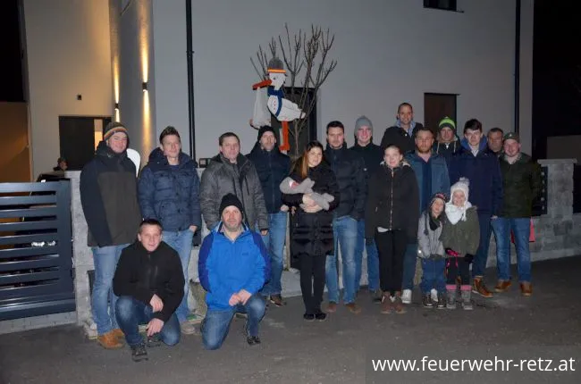 Foto 6, 24.02.2018, Der Feuerwehr - Storch ist gelandet Foto 6, 24.02.2018, Der Feuerwehr - Storch ist gelandet
