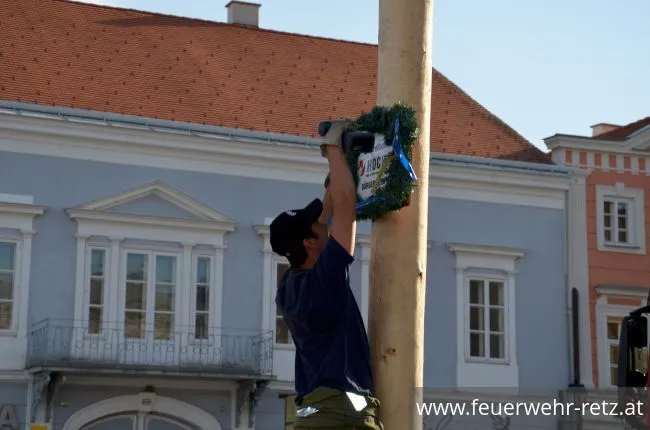 Foto 7, 07.05.2018, Maibaum aufstellen Foto 7, 07.05.2018, Maibaum aufstellen