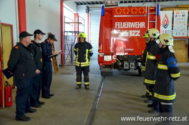 Foto 32, 15.05.2018, Prüfungen für die Ausbildungsprüfung Atemschutz - 5 erfolgreiche Gruppen in der zweiten Staffel Foto 32, 15.05.2018, Prüfungen für die Ausbildungsprüfung Atemschutz - 5 erfolgreiche Gruppen in der zweiten Staffel