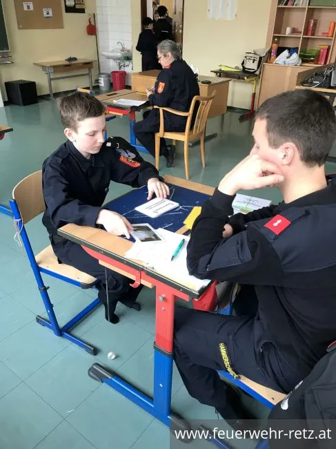 Foto 3, 23.03.2018, Wissenstest 2018 bestanden - Feuerwehrjugend beweist großes Wissen Foto 3, 23.03.2018, Wissenstest 2018 bestanden - Feuerwehrjugend beweist großes Wissen