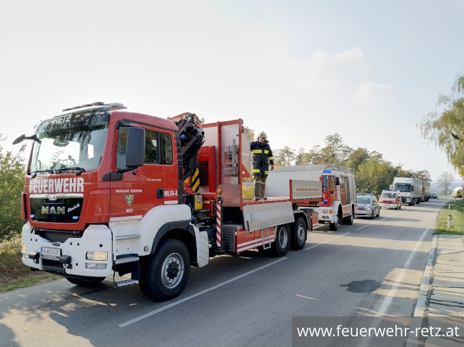 Foto 6, 19.10.2018, Technischer Einsatz - Fahrzeugbergung nach Verkehrsunfall