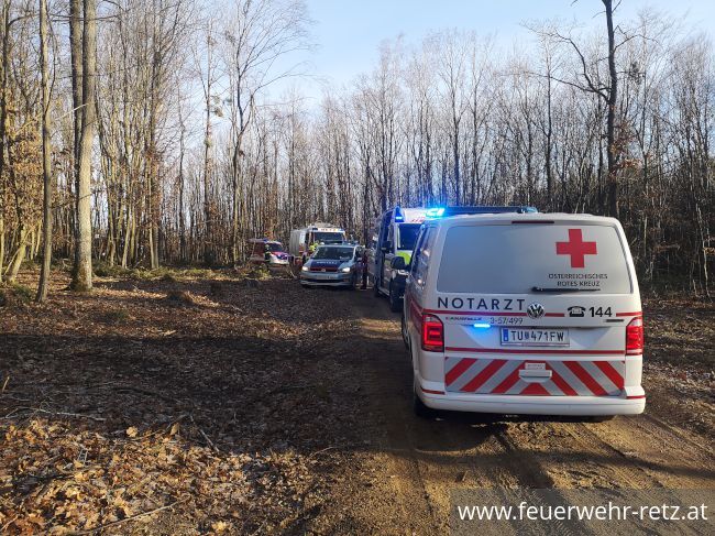 Foto 1, 03.02.2022, Technischer Einsatz - Forstunfall Foto 1, 03.02.2022, Technischer Einsatz - Forstunfall