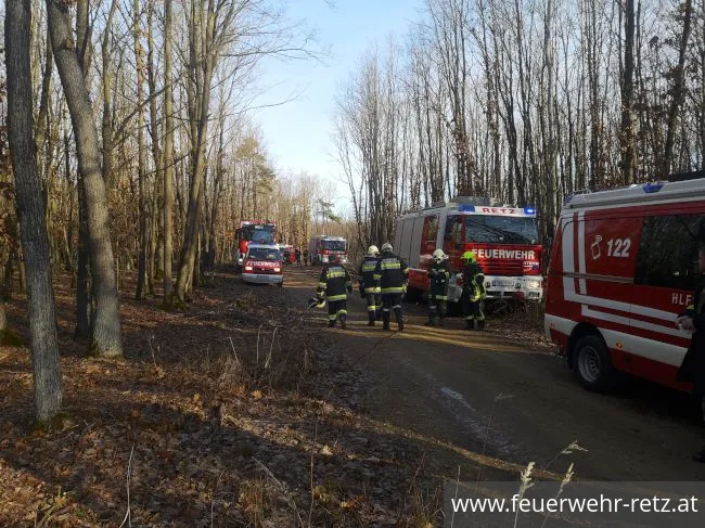 Foto 4, 03.02.2022, Technischer Einsatz - Forstunfall Foto 4, 03.02.2022, Technischer Einsatz - Forstunfall