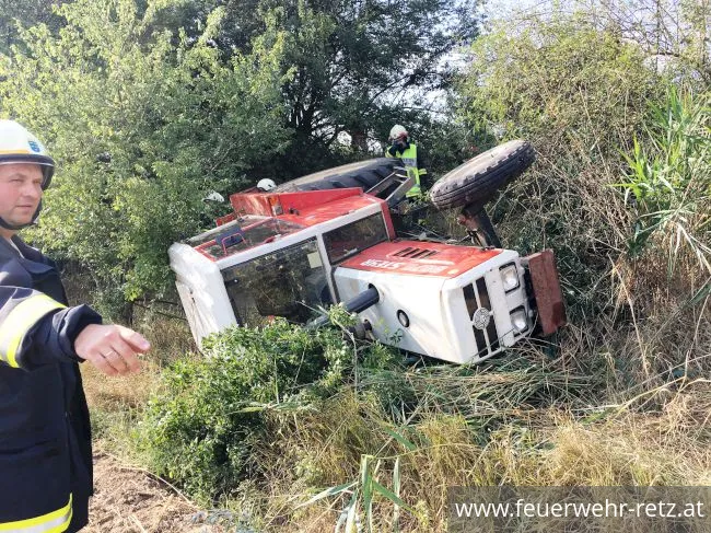 Foto 6, 02.08.2018, Technischer Einsatz - Traktorbergung in Kleinhöflein Foto 6, 02.08.2018, Technischer Einsatz - Traktorbergung in Kleinhöflein