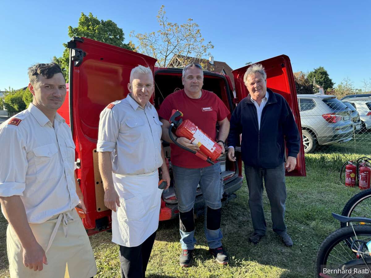 Foto 41, 06.05.2024, Feuerwehrheuriger 2024 Foto 41, 06.05.2024, Feuerwehrheuriger 2024