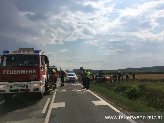 Foto 2, 01.08.2019, Technischer Einsatz - Verkehrsunfall mit eingeklemmter Person