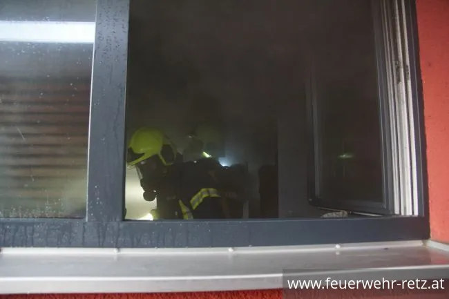Foto 10, 07.08.2018, Brandeinsatz - Küchenbrand Foto 10, 07.08.2018, Brandeinsatz - Küchenbrand