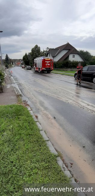 Foto 6, 31.08.2021, Technischer Einsatz - LKW-Bergung Foto 6, 31.08.2021, Technischer Einsatz - LKW-Bergung