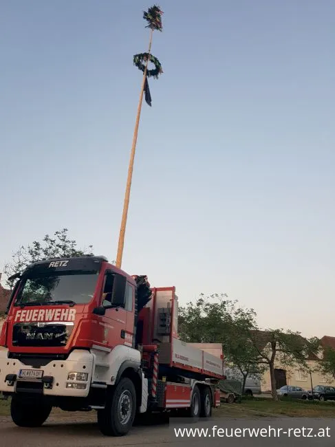 Foto 15, 07.05.2018, Maibaum aufstellen Foto 15, 07.05.2018, Maibaum aufstellen