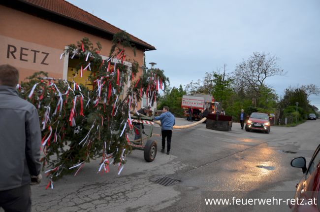Foto 20, 09.05.2019, Maibaum aufstellen 2019
