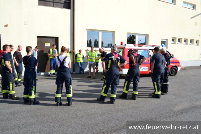Foto 2, 21.09.2018, Übung - Hydraulischer Rettungssatz und Kran im Einsatz